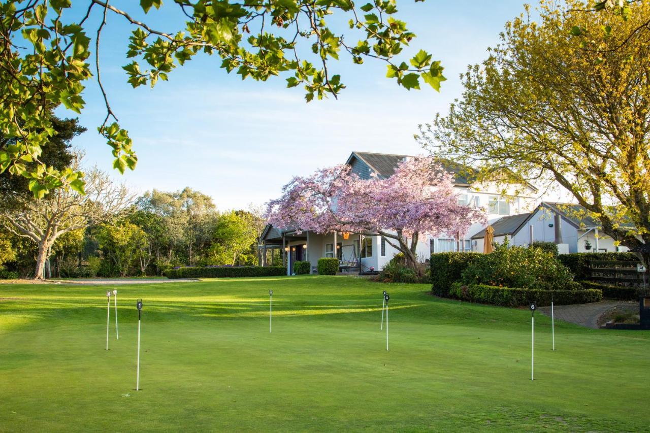 Maxwell'S Golf Retreat Villa Bombay Dış mekan fotoğraf
