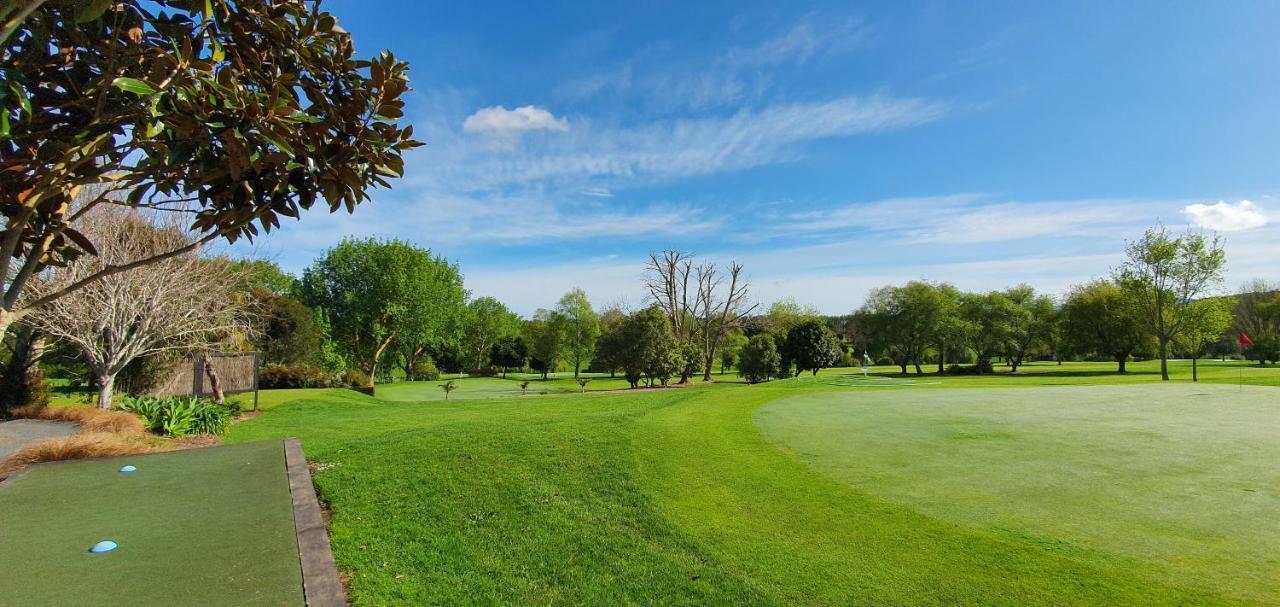 Maxwell'S Golf Retreat Villa Bombay Dış mekan fotoğraf