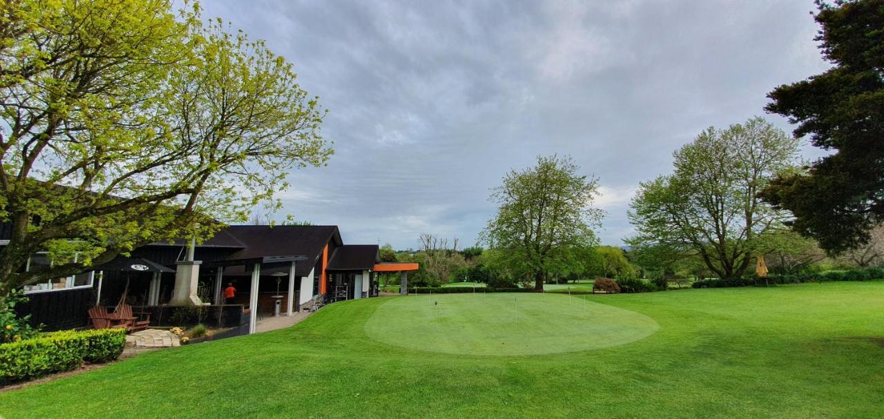 Maxwell'S Golf Retreat Villa Bombay Dış mekan fotoğraf